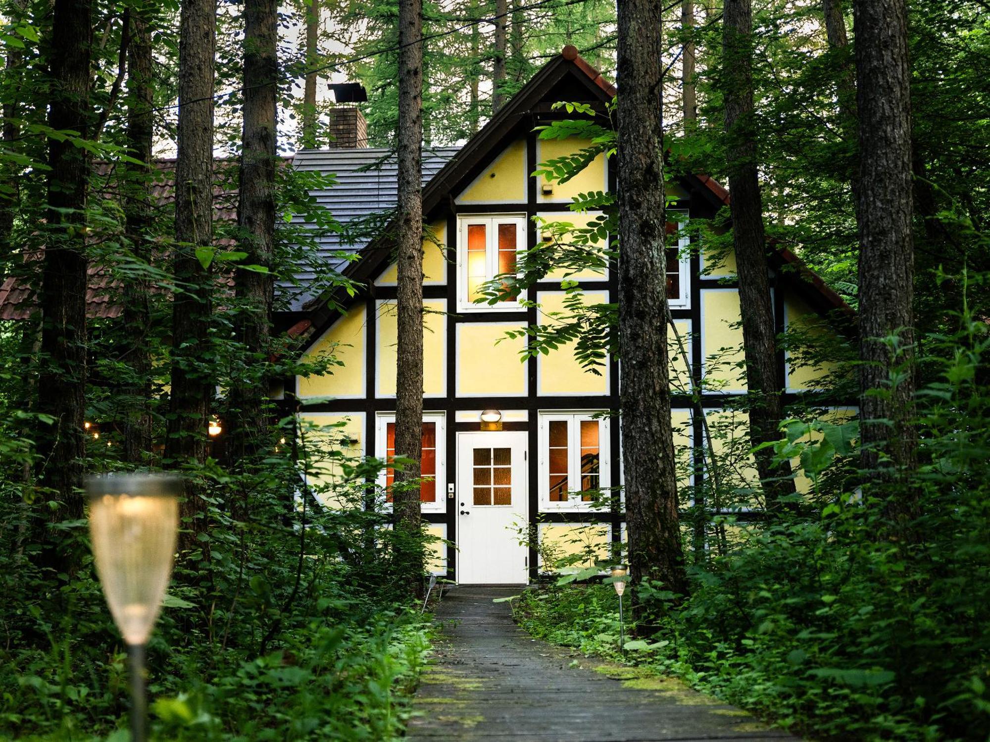Tokachi Nakasatsunai Glamping Resort Feriendorf Екстериор снимка